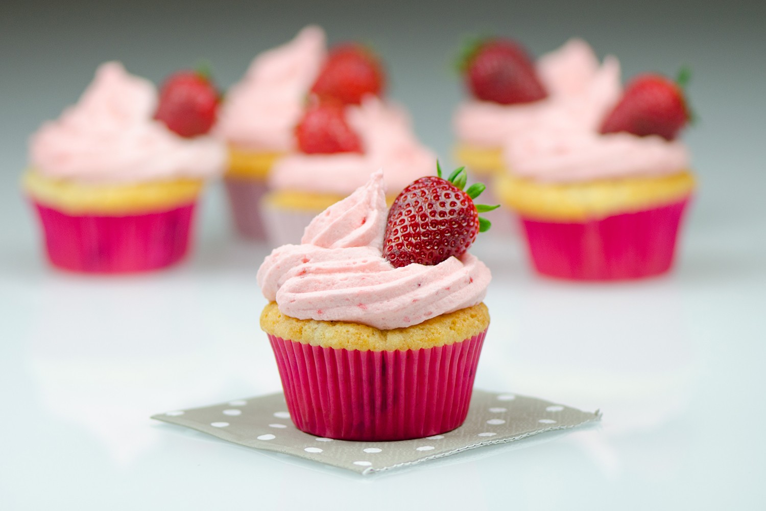 Strawberry Sweet Chili Frosting