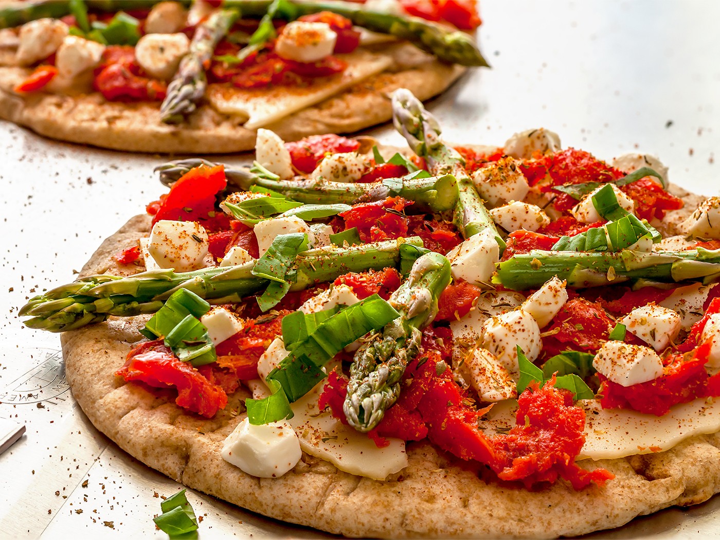 Asparagus and Sundried Tomato Pizza