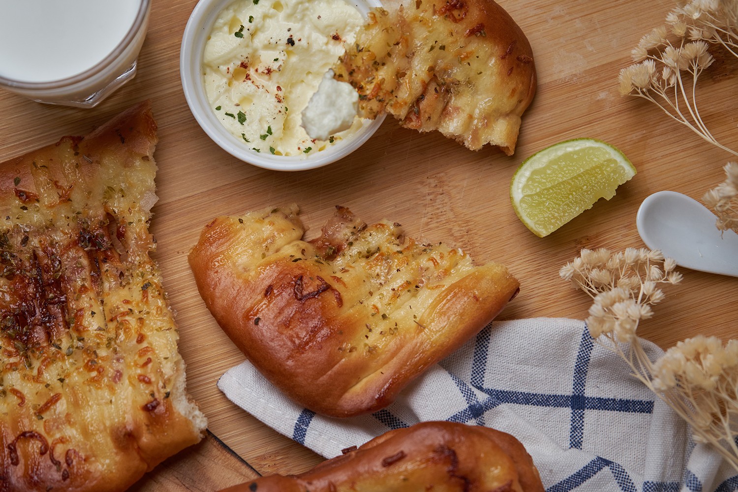 Sauce Craft Garlic Parmesan Middle Eastern Naan