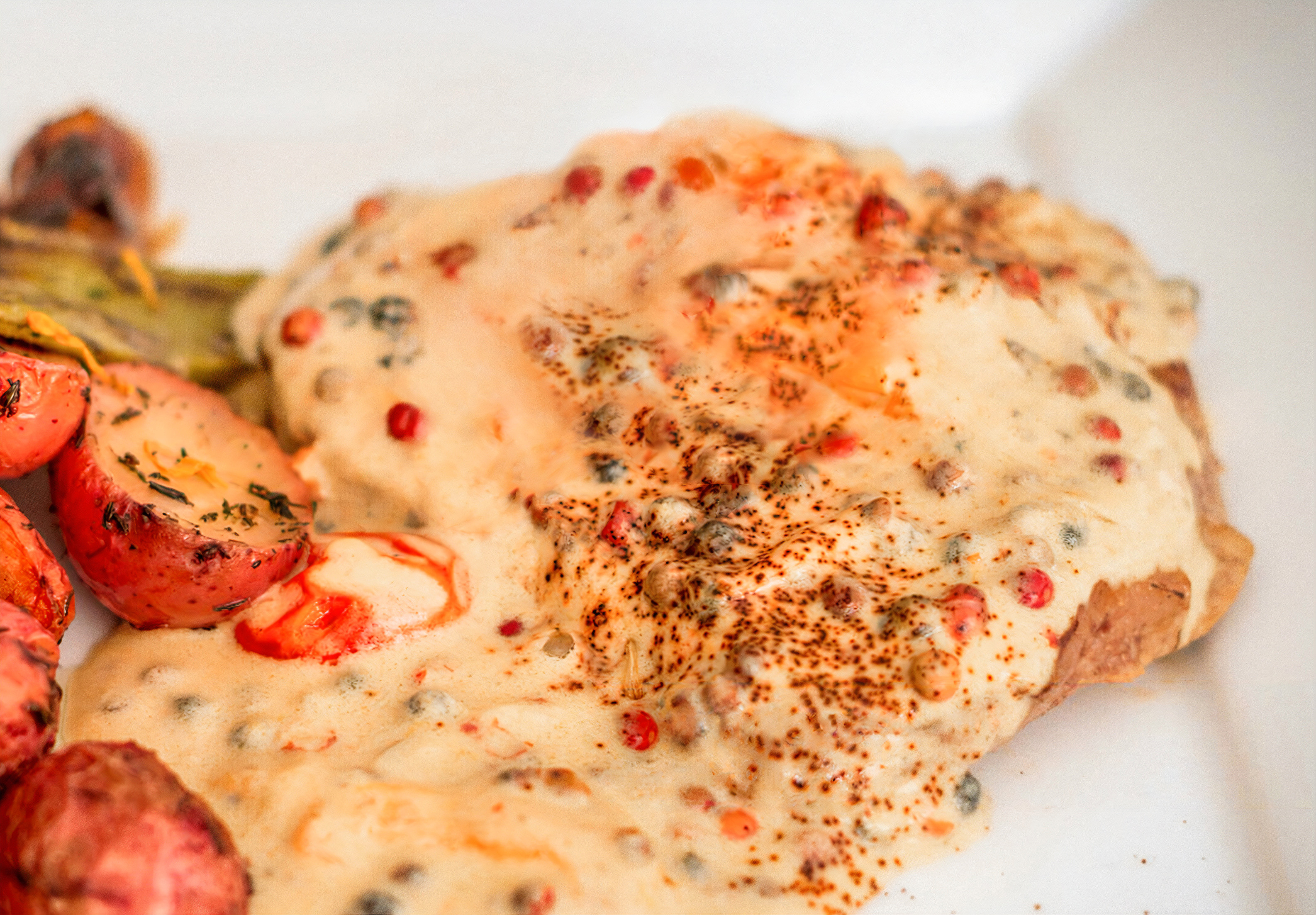 3 Peppercorn Blue Cheese Sauce - Ventura Foods